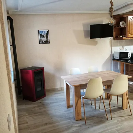 Vut Pozo De Humos Holiday home *